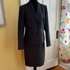 Evan Picone ladies’ skirt suit size 8